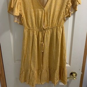 Yellow dress, size large, brand new without tags.